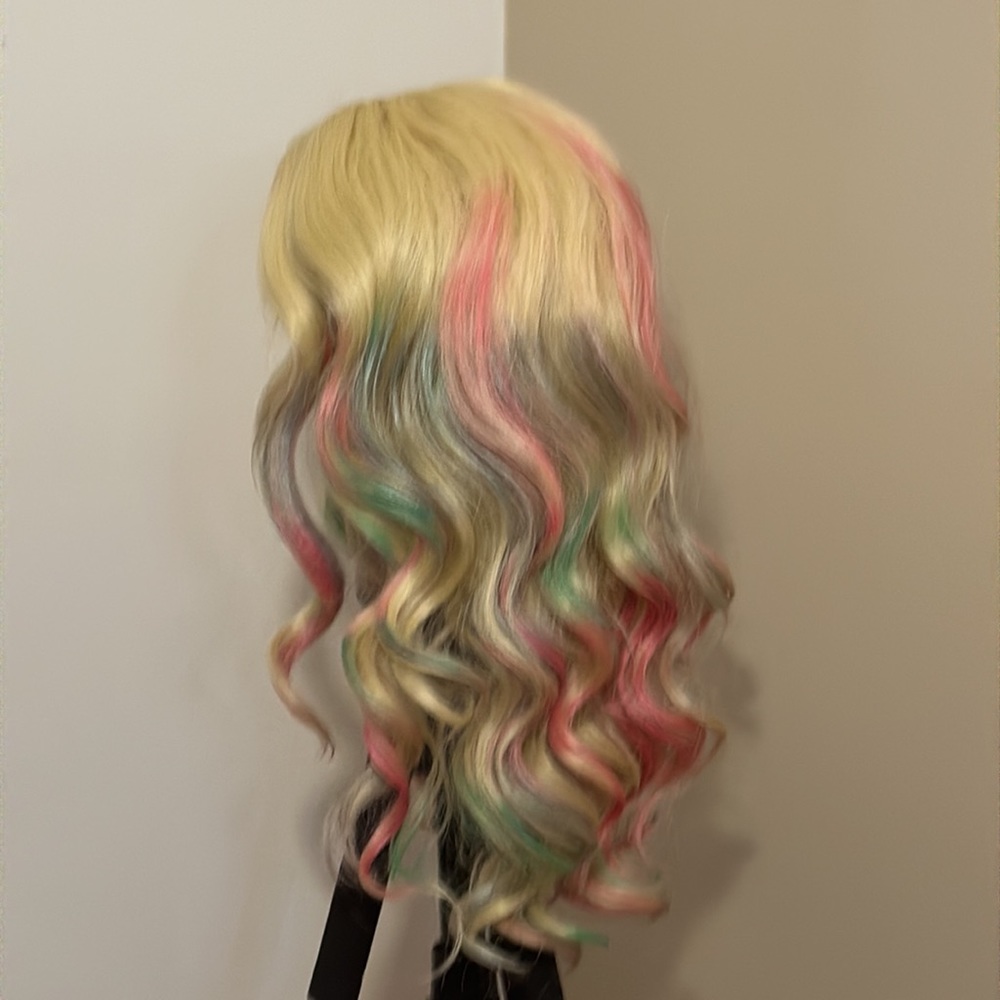 Synthetic long wavy muilt color wig - Picture 2 of 6